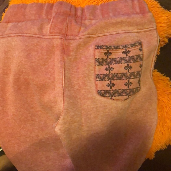 Men’s shorts - Picture 2 of 2